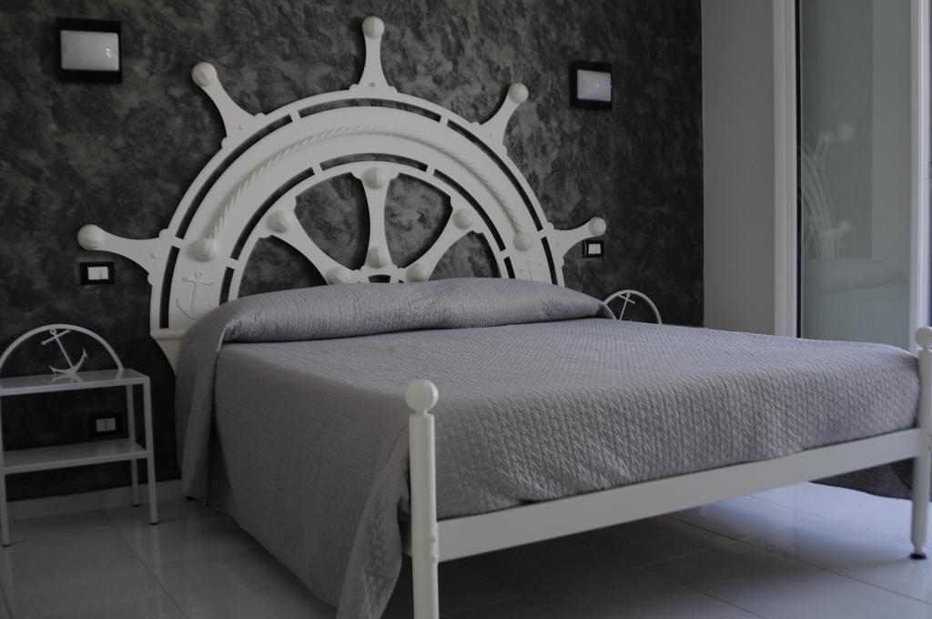 Bed and Breakfast Badinomare Terracina Exteriér fotografie